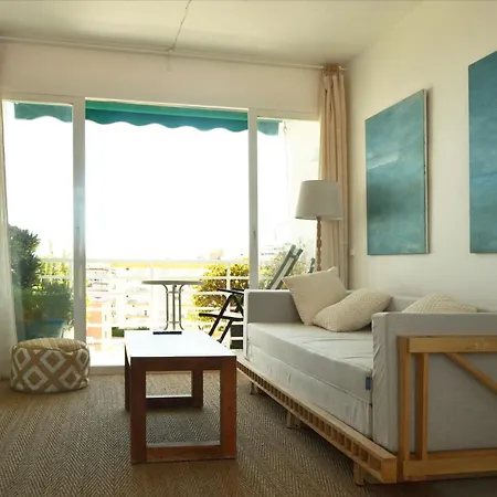 Light-filled With Sea Views Appartement *